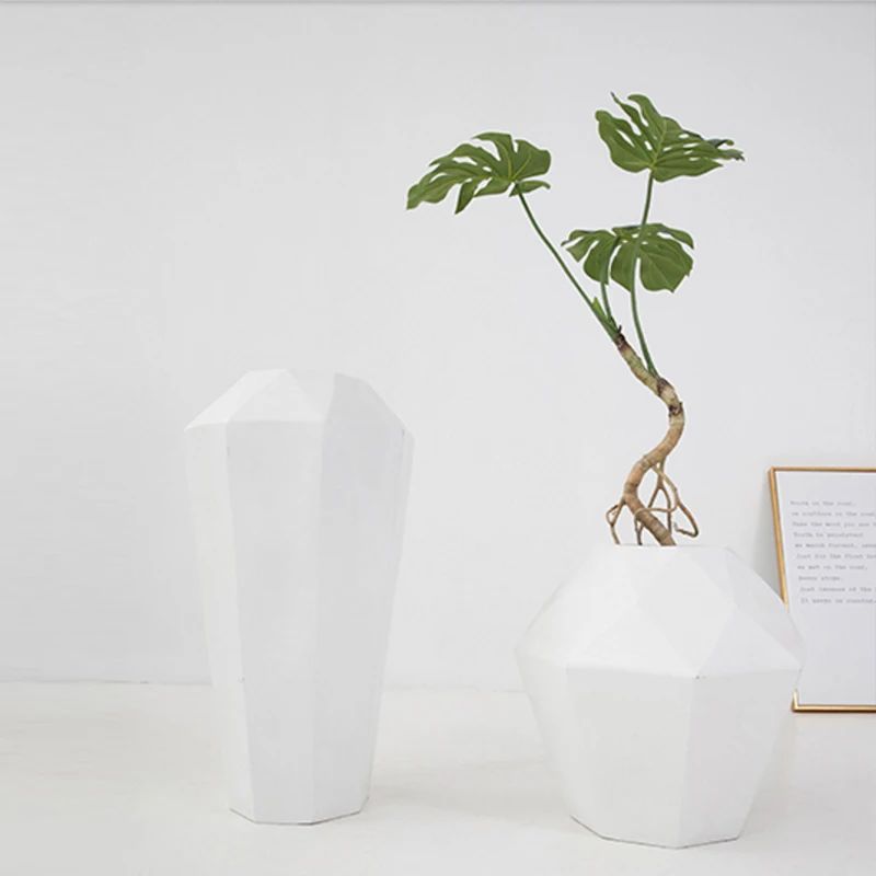 Indoor Outdoor Stainless Steel Flowerpot With High Rust Resistance Customization